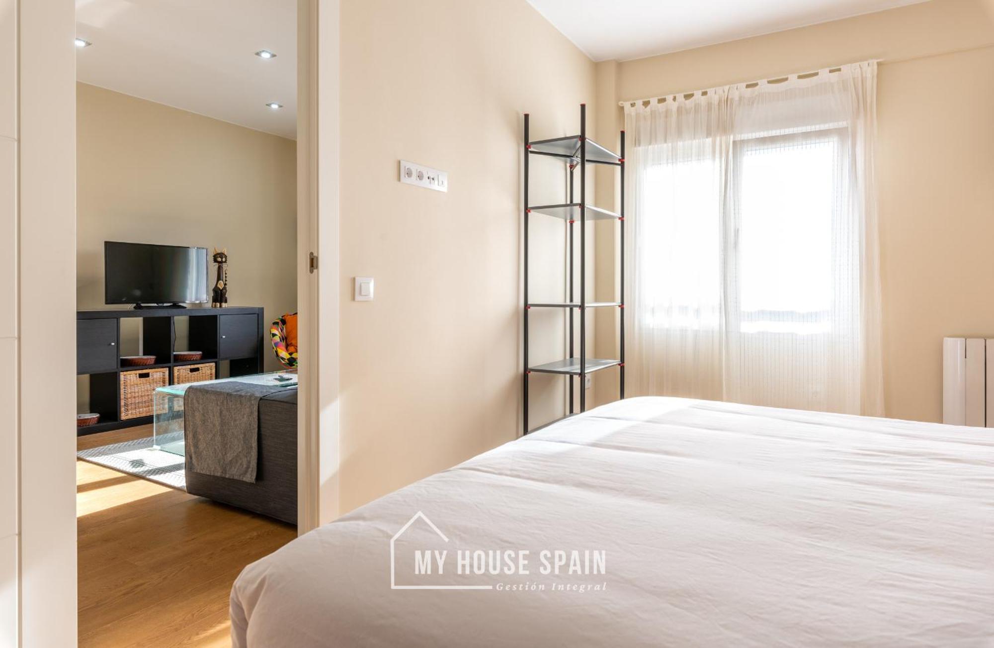 Myhousespain - Radiante Piso Junto A La Playa 기욘 외부 사진