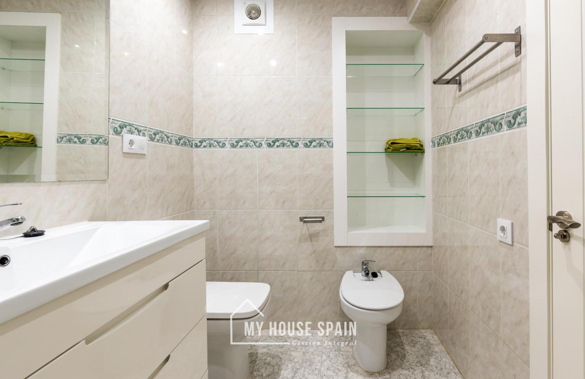 Myhousespain - Radiante Piso Junto A La Playa 기욘 외부 사진
