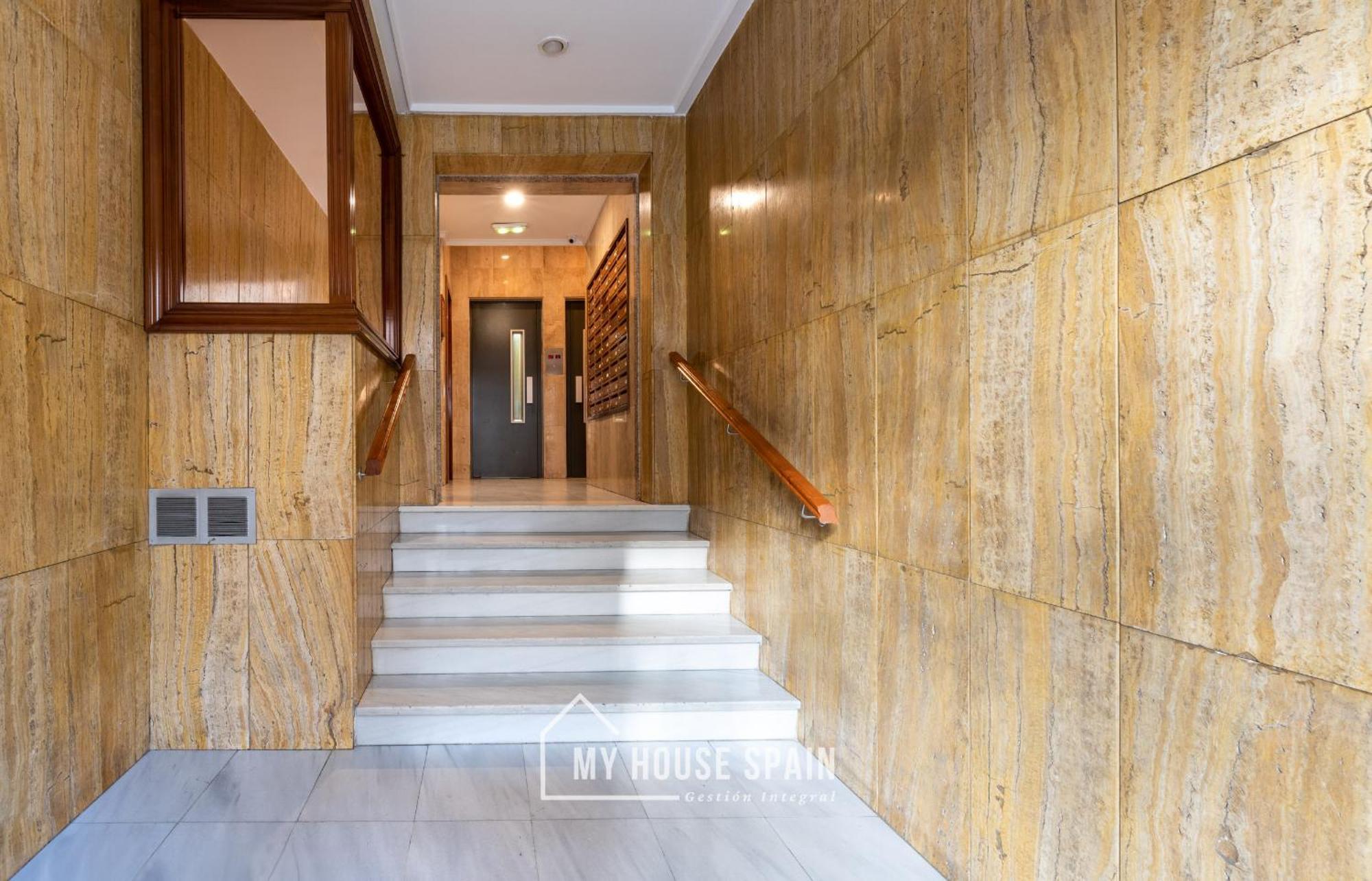 Myhousespain - Radiante Piso Junto A La Playa 기욘 외부 사진